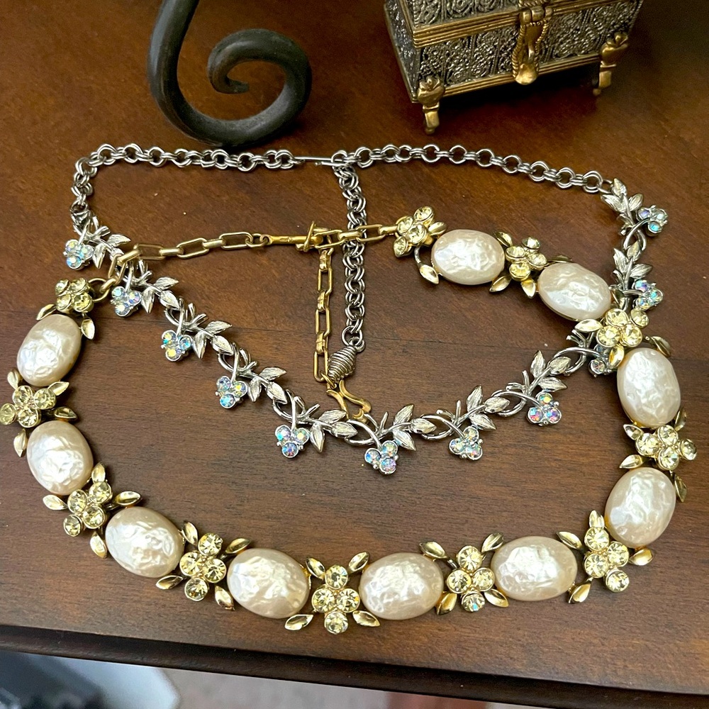 Vintage NECKLACE LOT